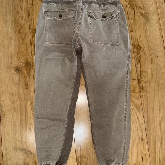 JAMES PERSE - Contrast Sweatpants in Army Green size: 1 - Picture 10 of 13